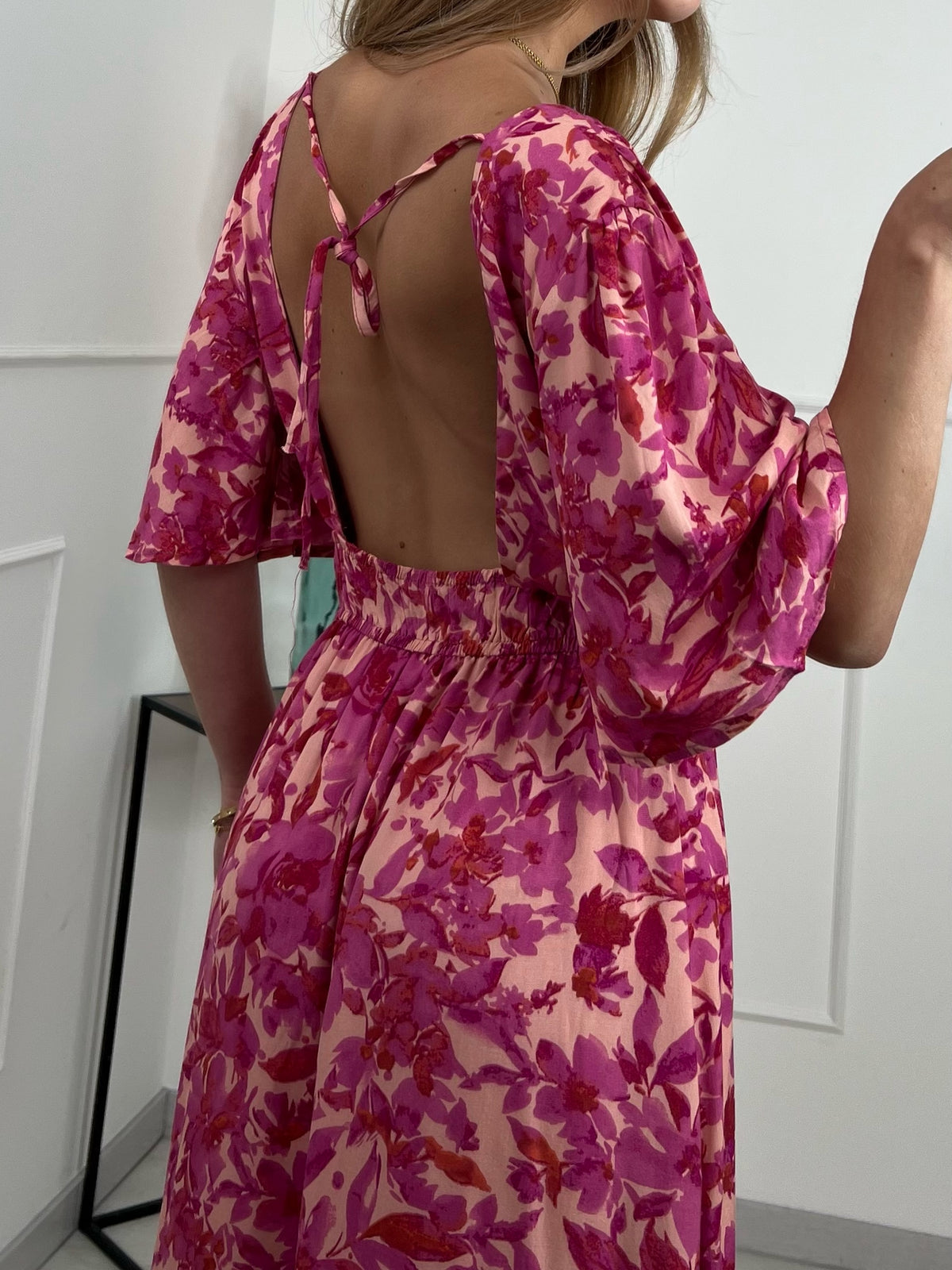 ROBE ALISHA