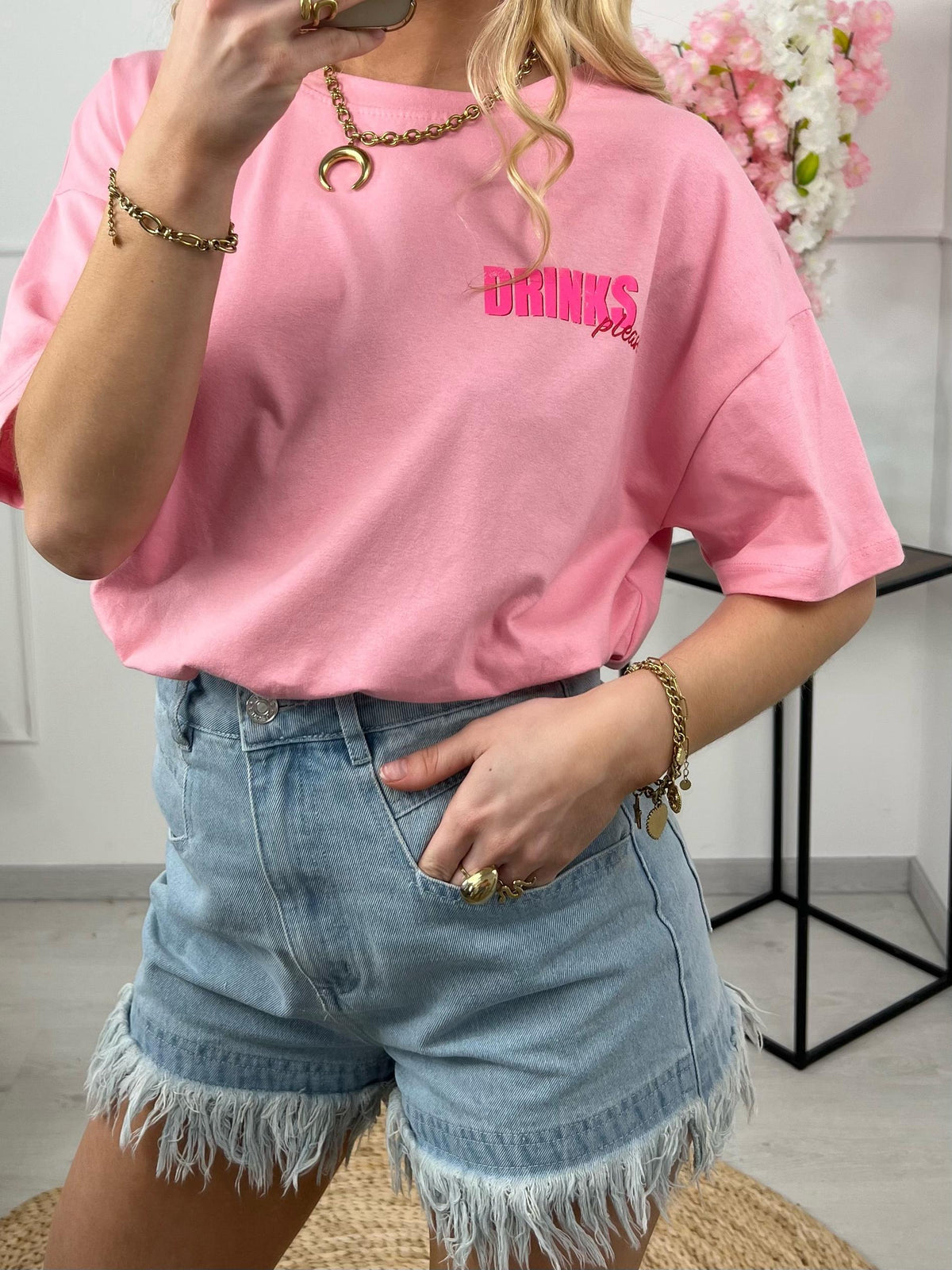 T-SHIRT DRINKS