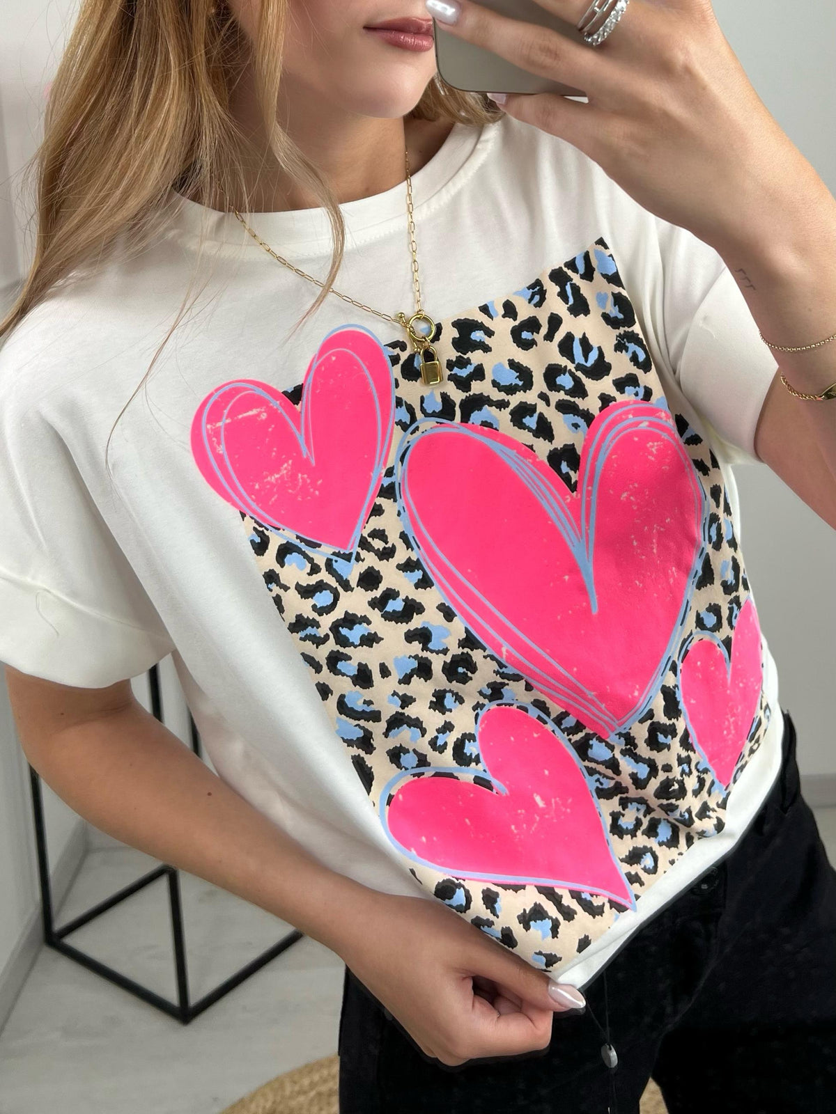 T-SHIRT LOVA
