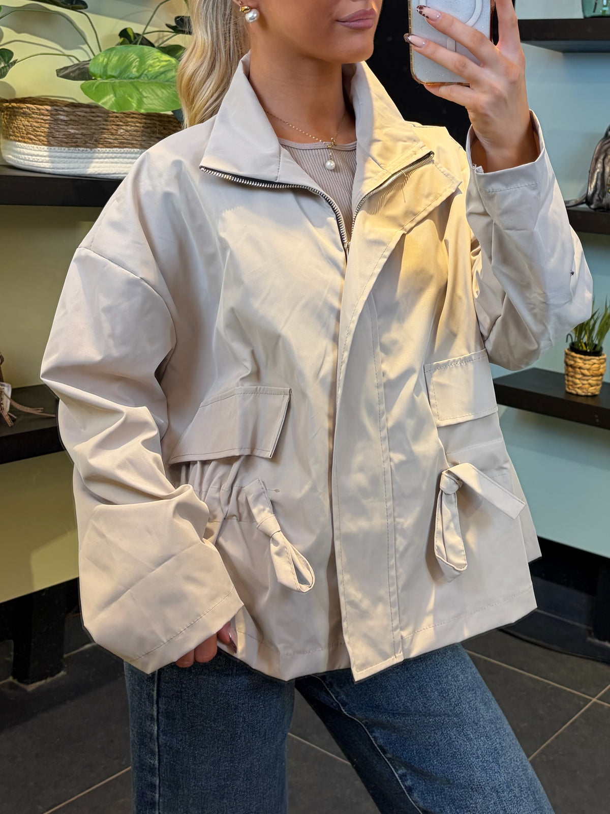 VESTE MOLY