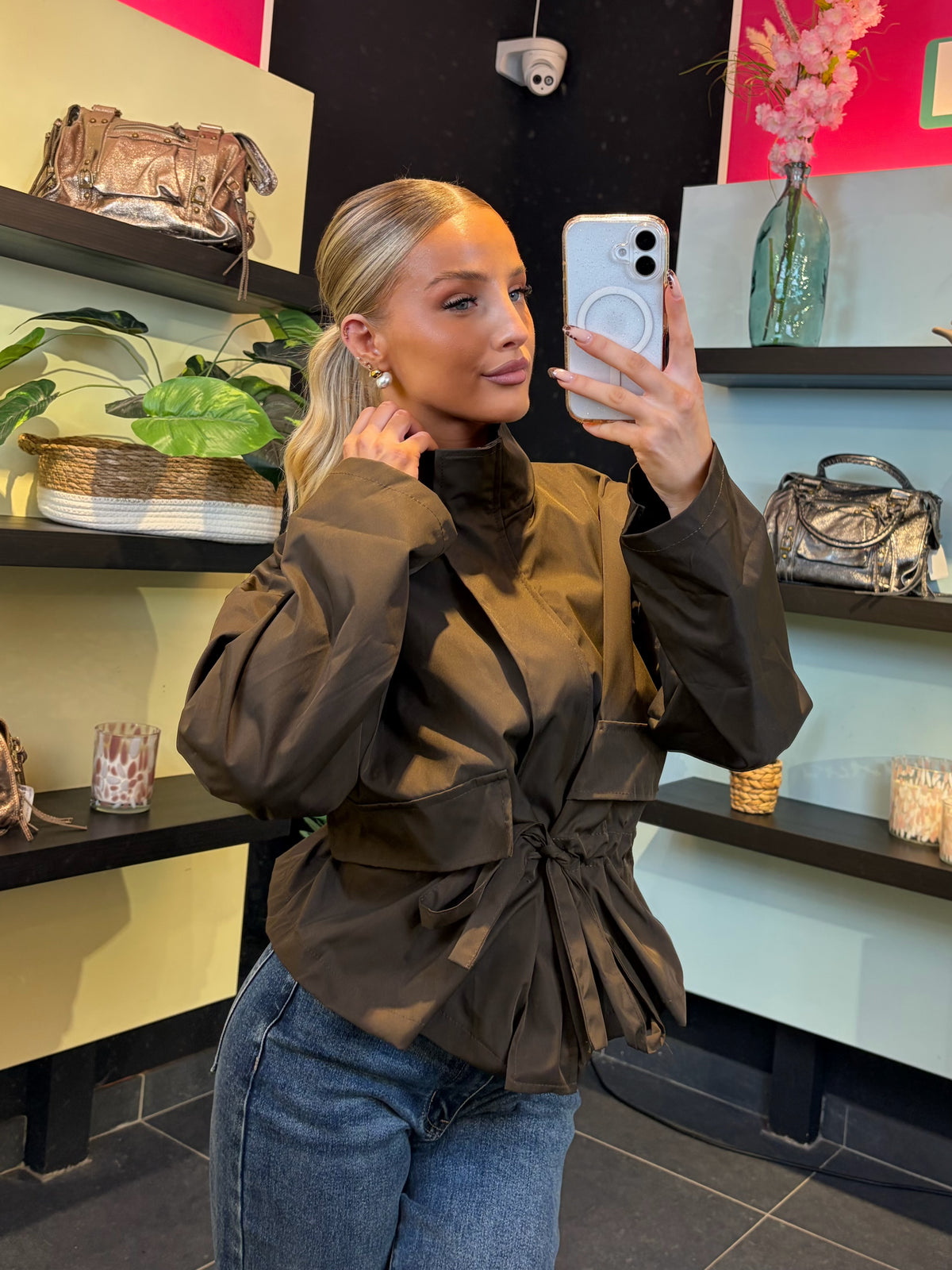 VESTE MOLY