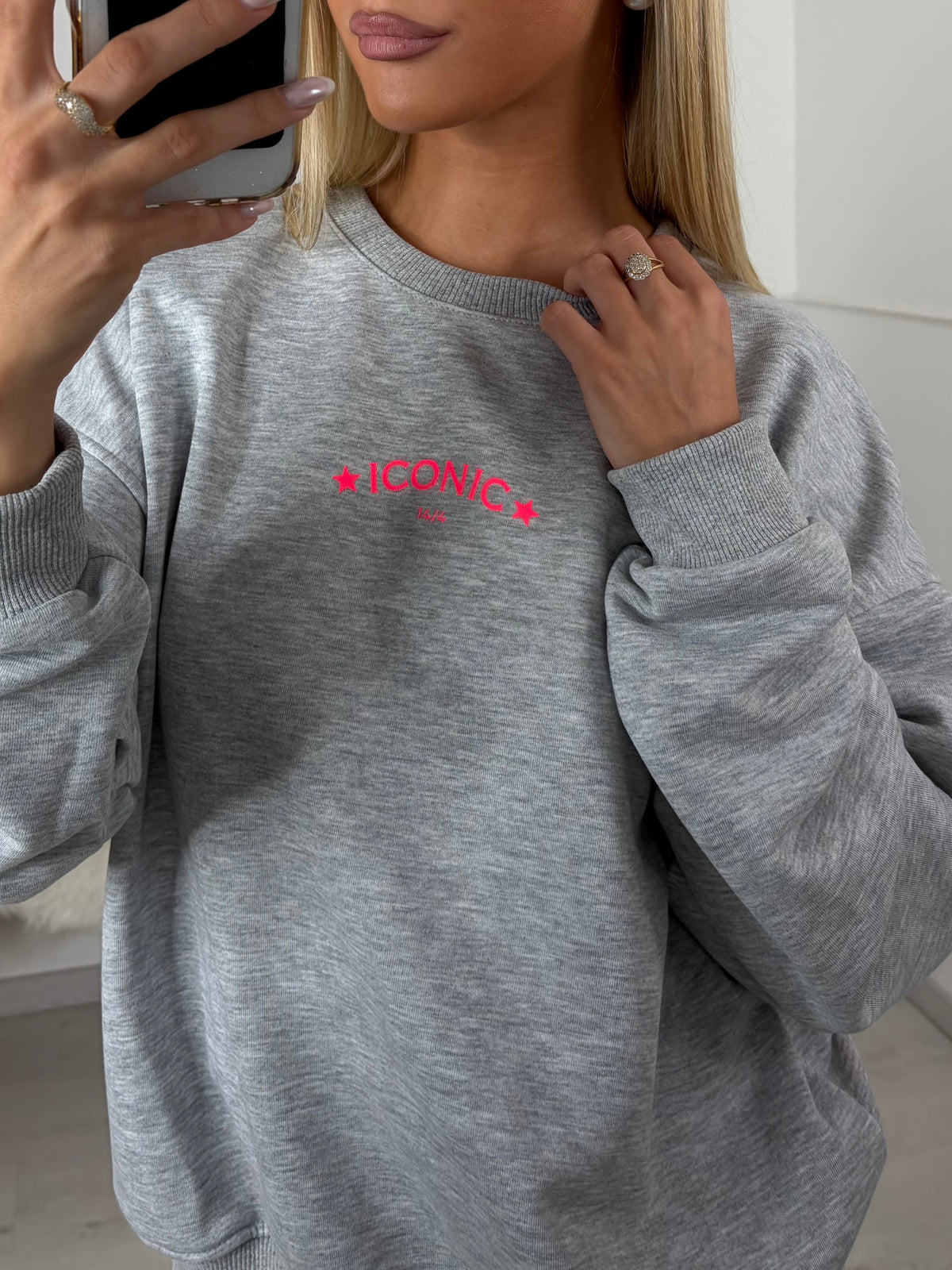 SWEAT ICONIC