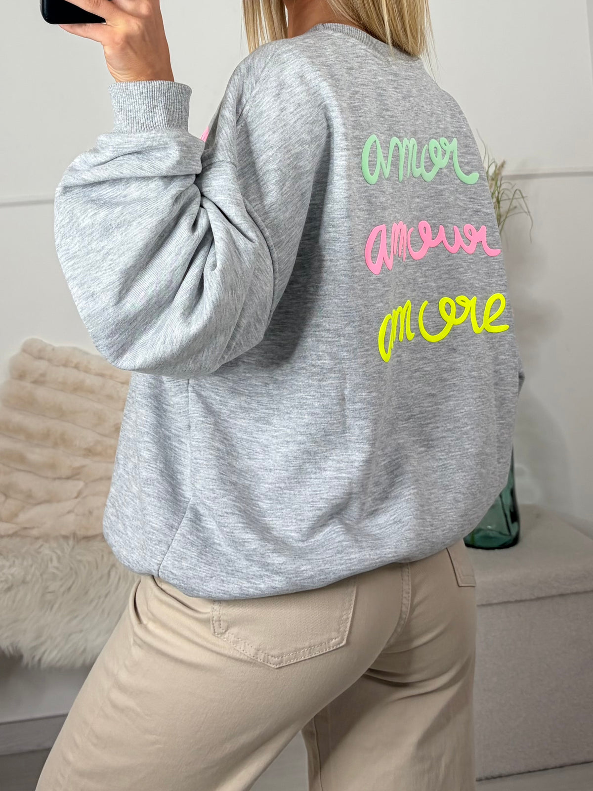 SWEAT AMOR
