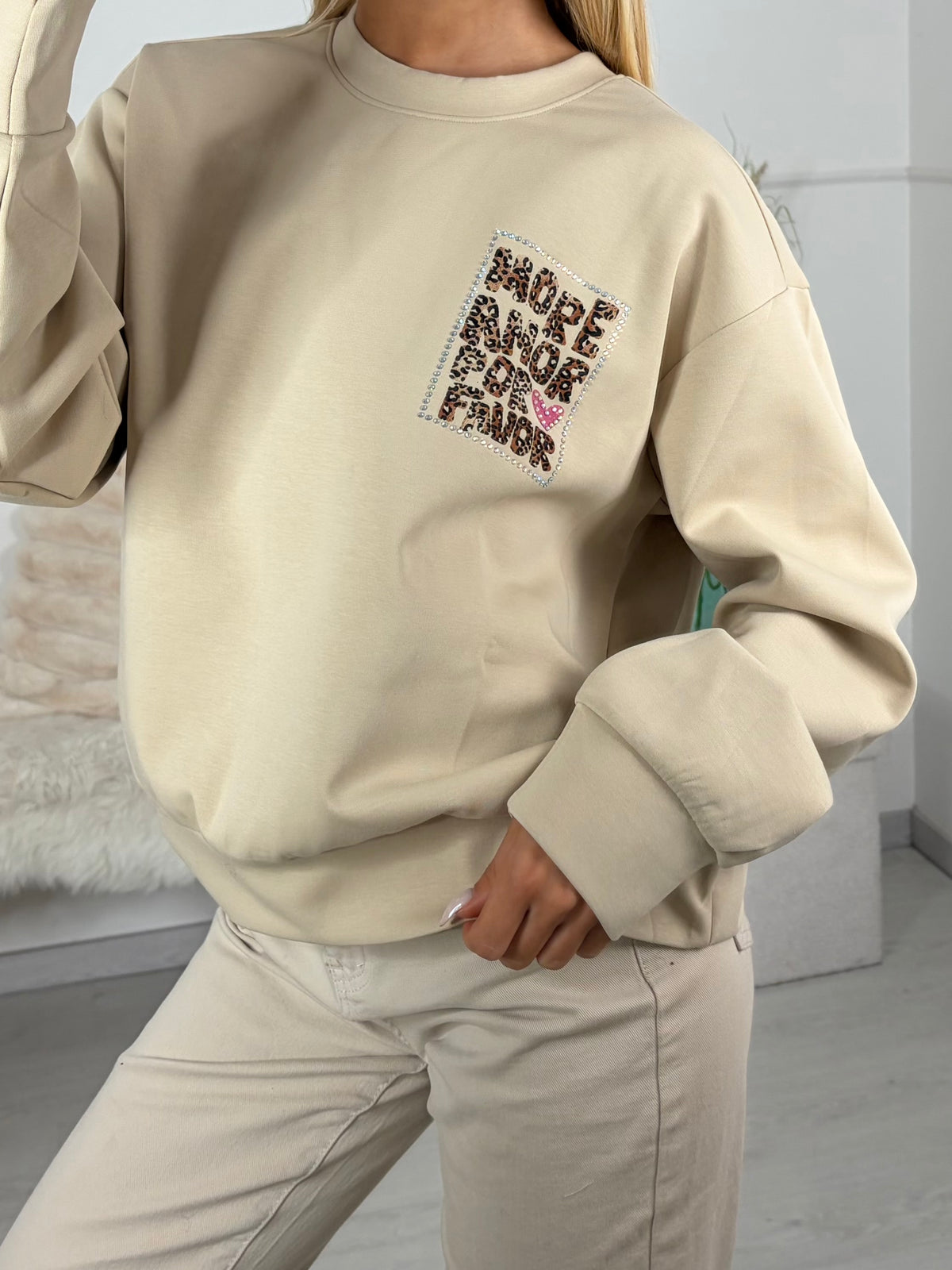 SWEAT AMOR
