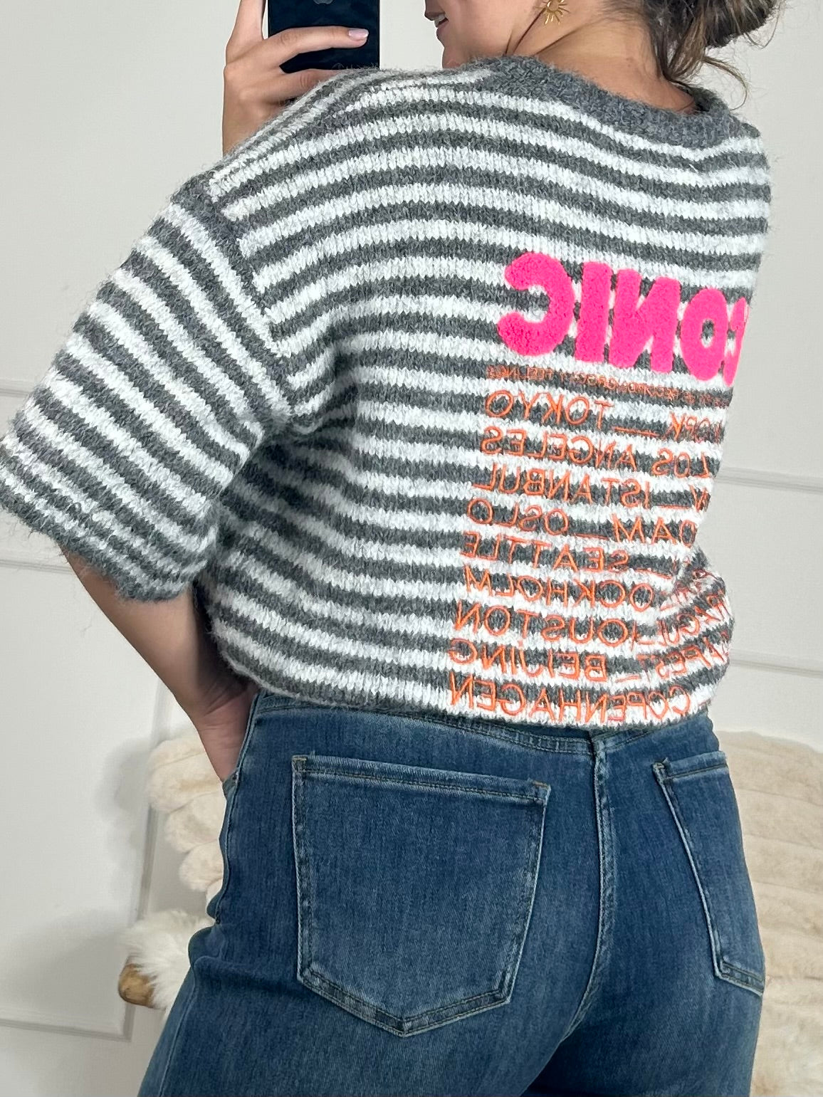 PULL EVA