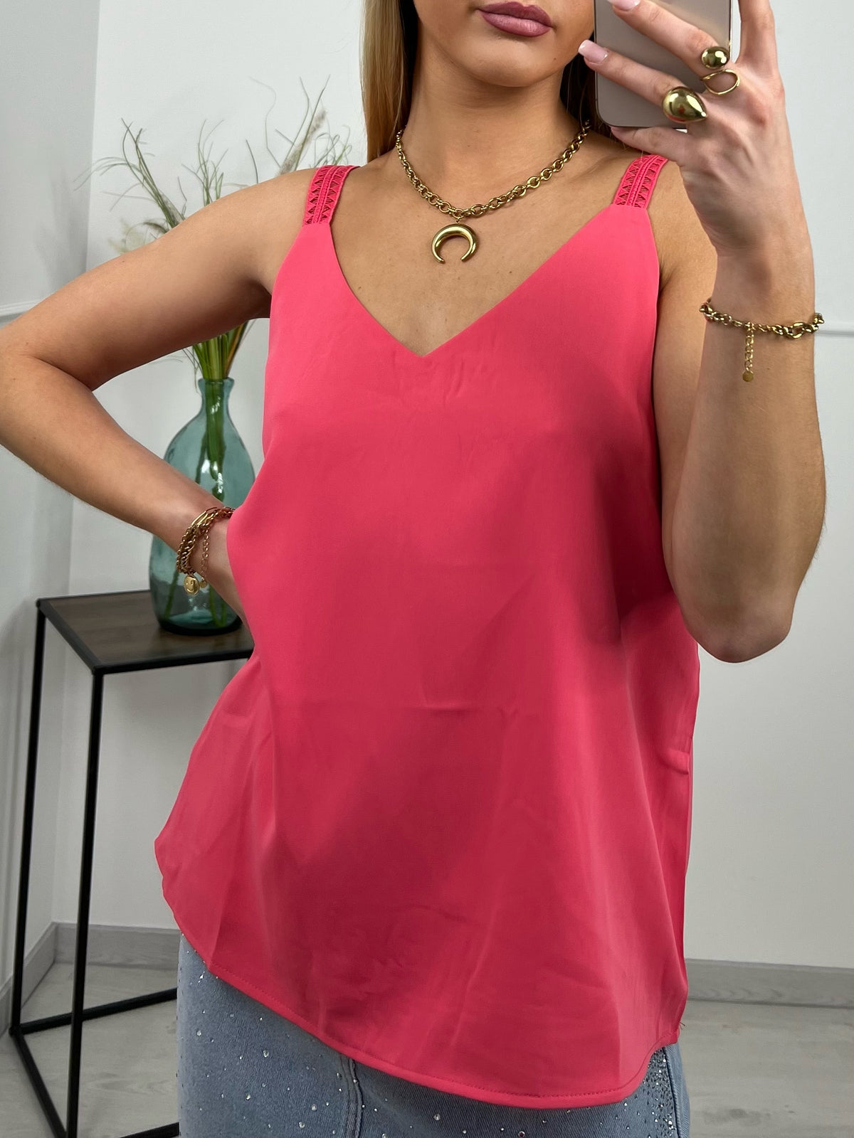 TOP TILLA