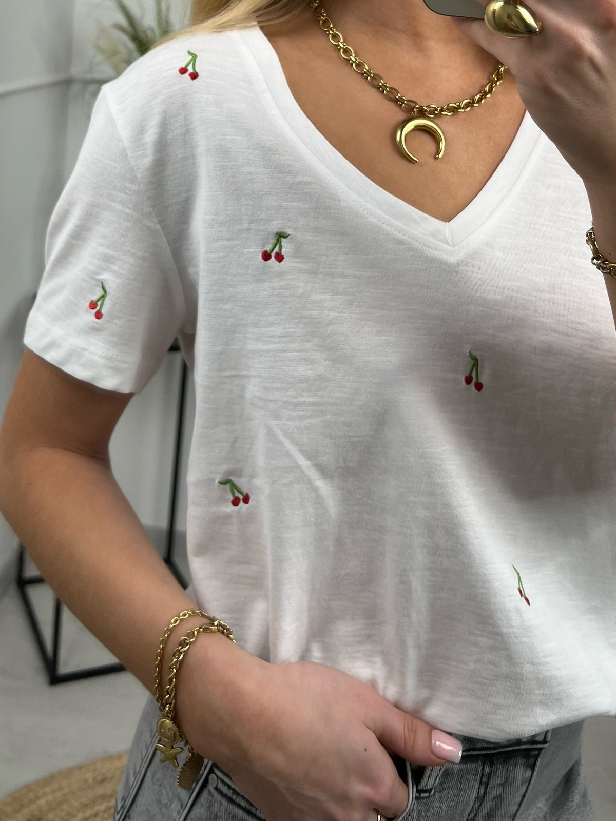 T-SHIRT ONLY CERISES