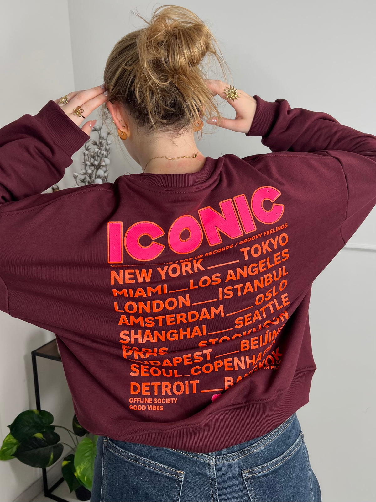 SWEAT ICONIC