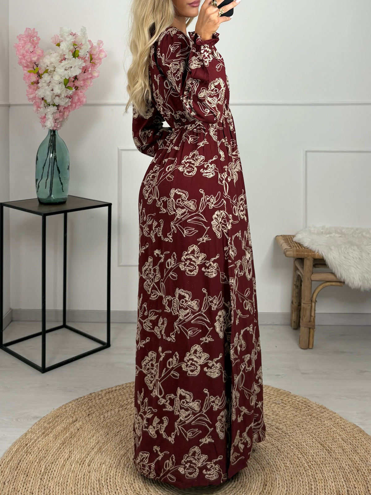 ROBE APRIL