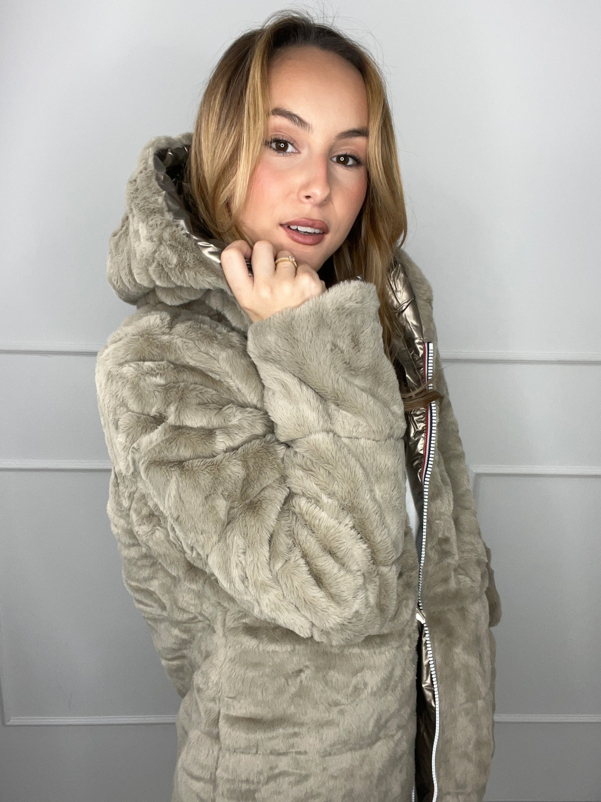 VESTE REBECA