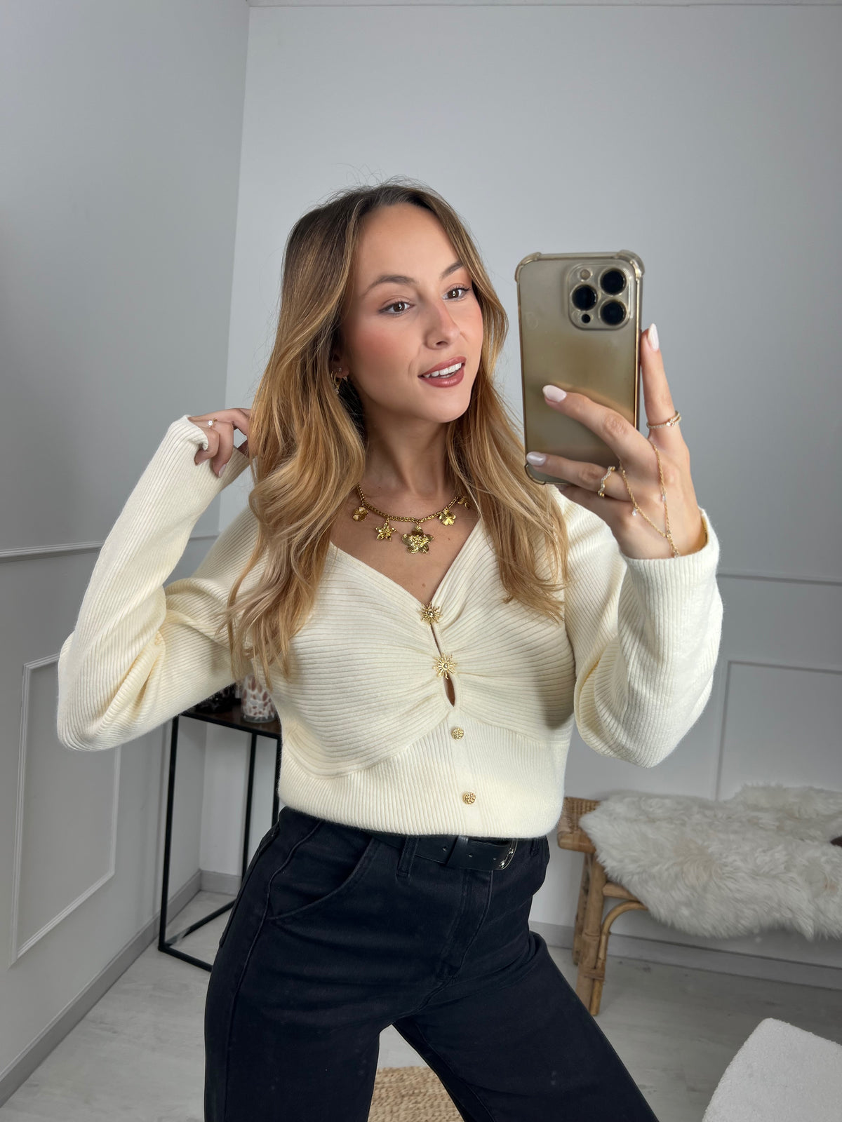 PULL HAZEL