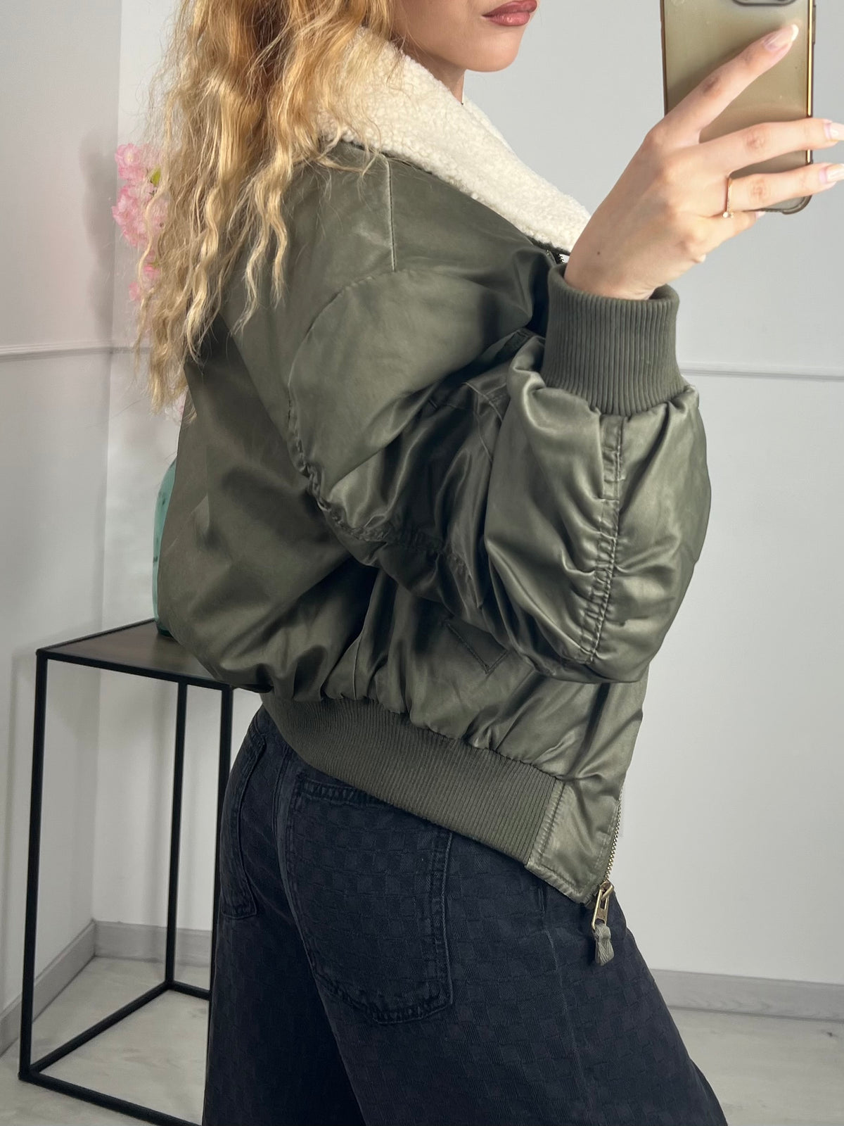 BOMBER ONLY BARBARA