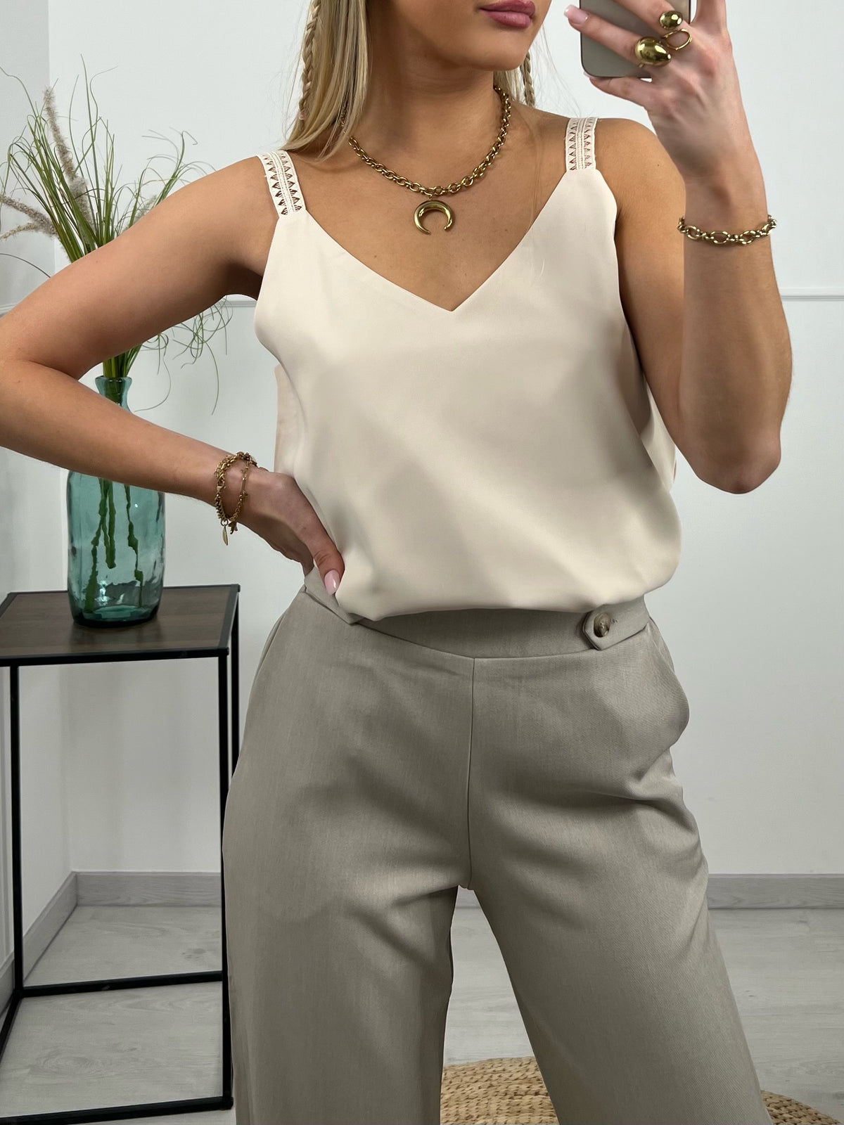 TOP TILLA