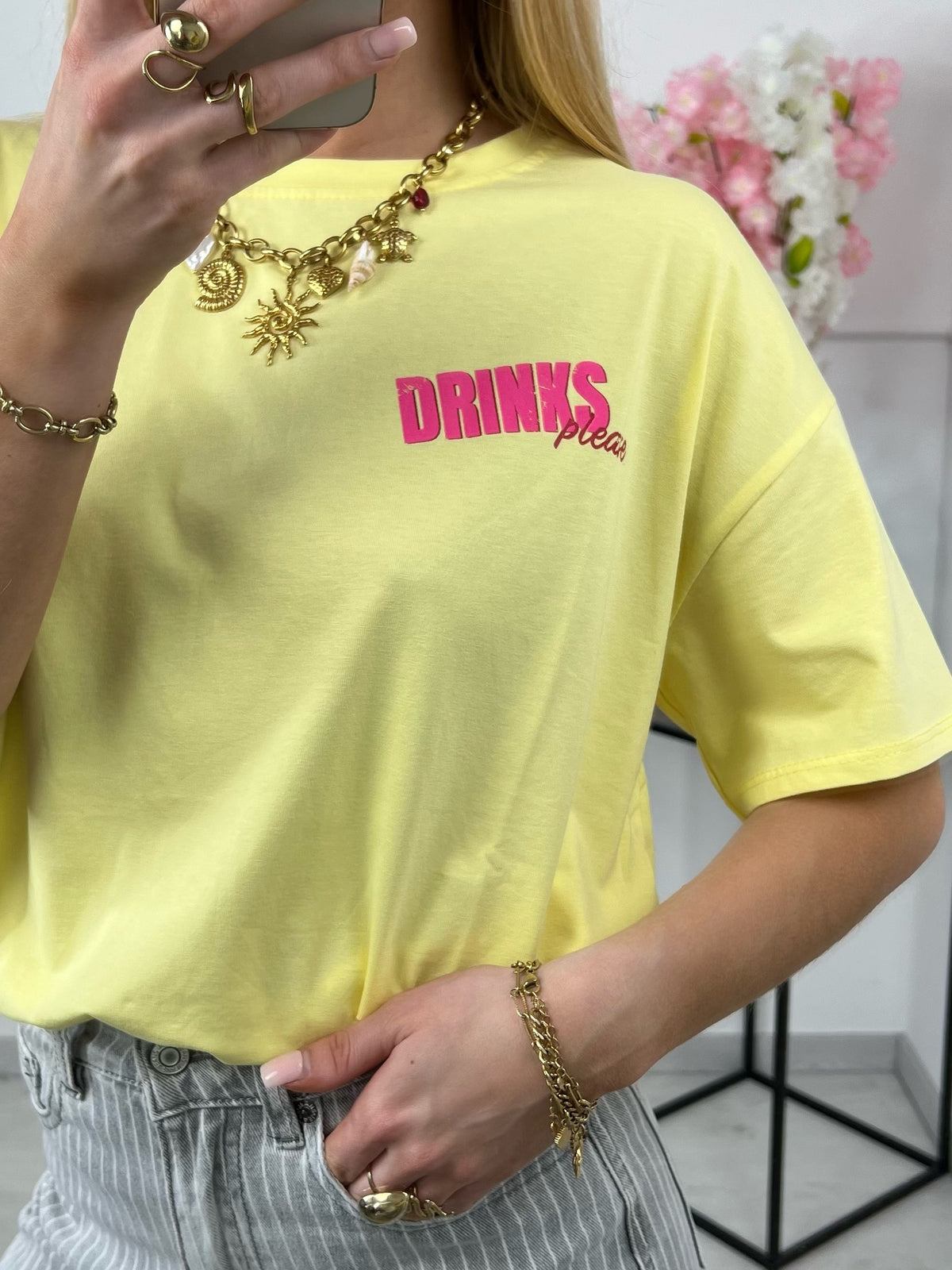 T-SHIRT DRINKS