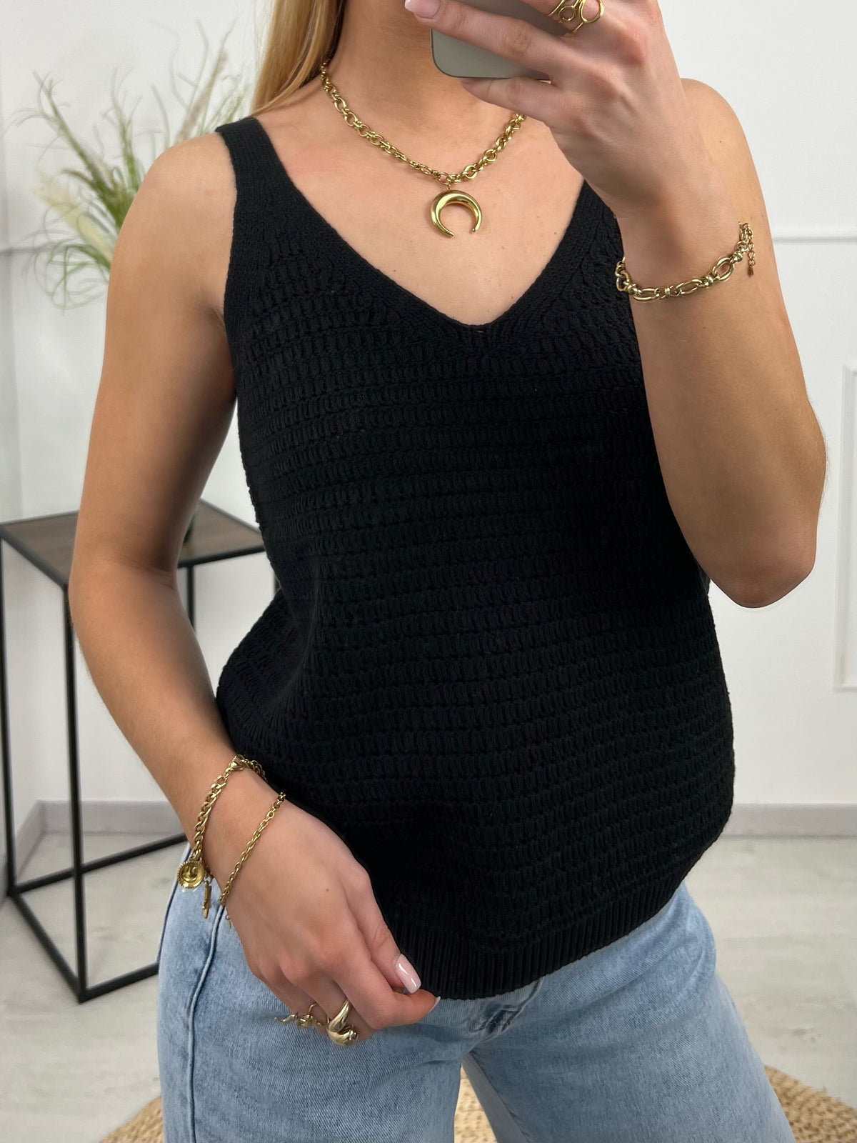 TOP ONLY REVA