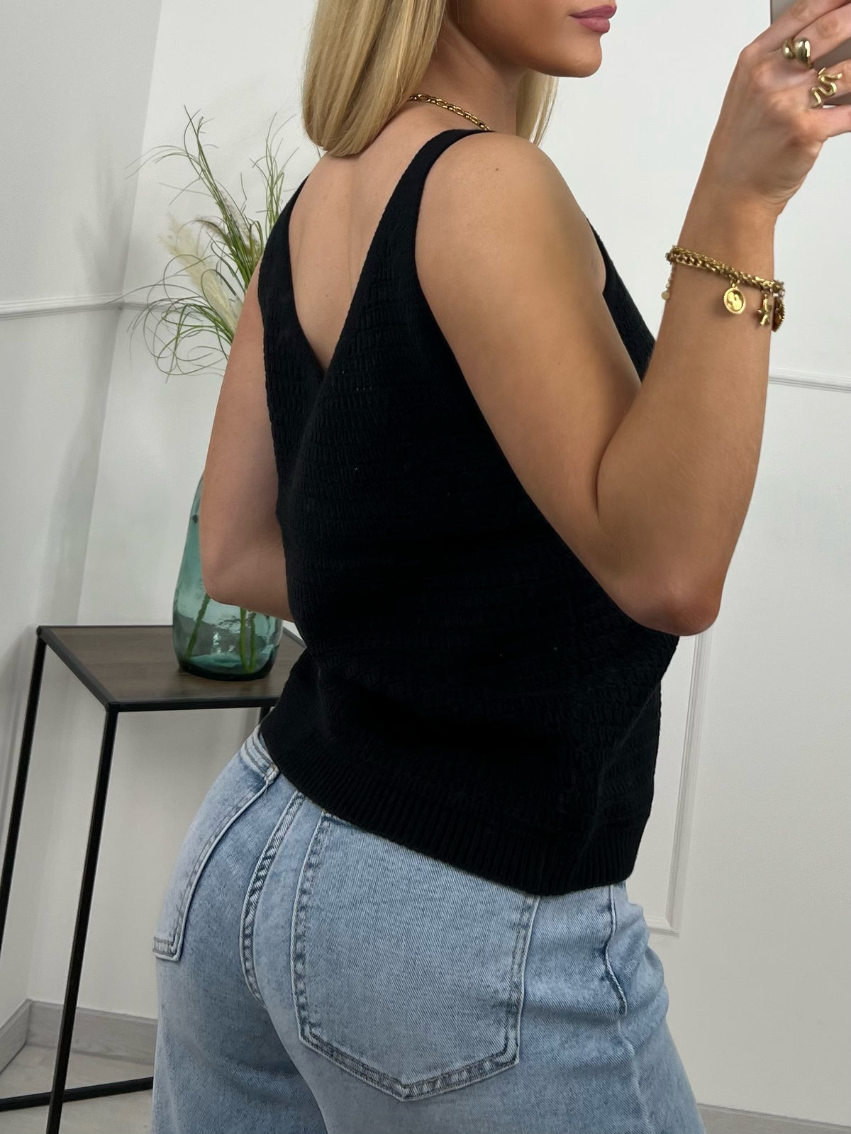 TOP ONLY REVA
