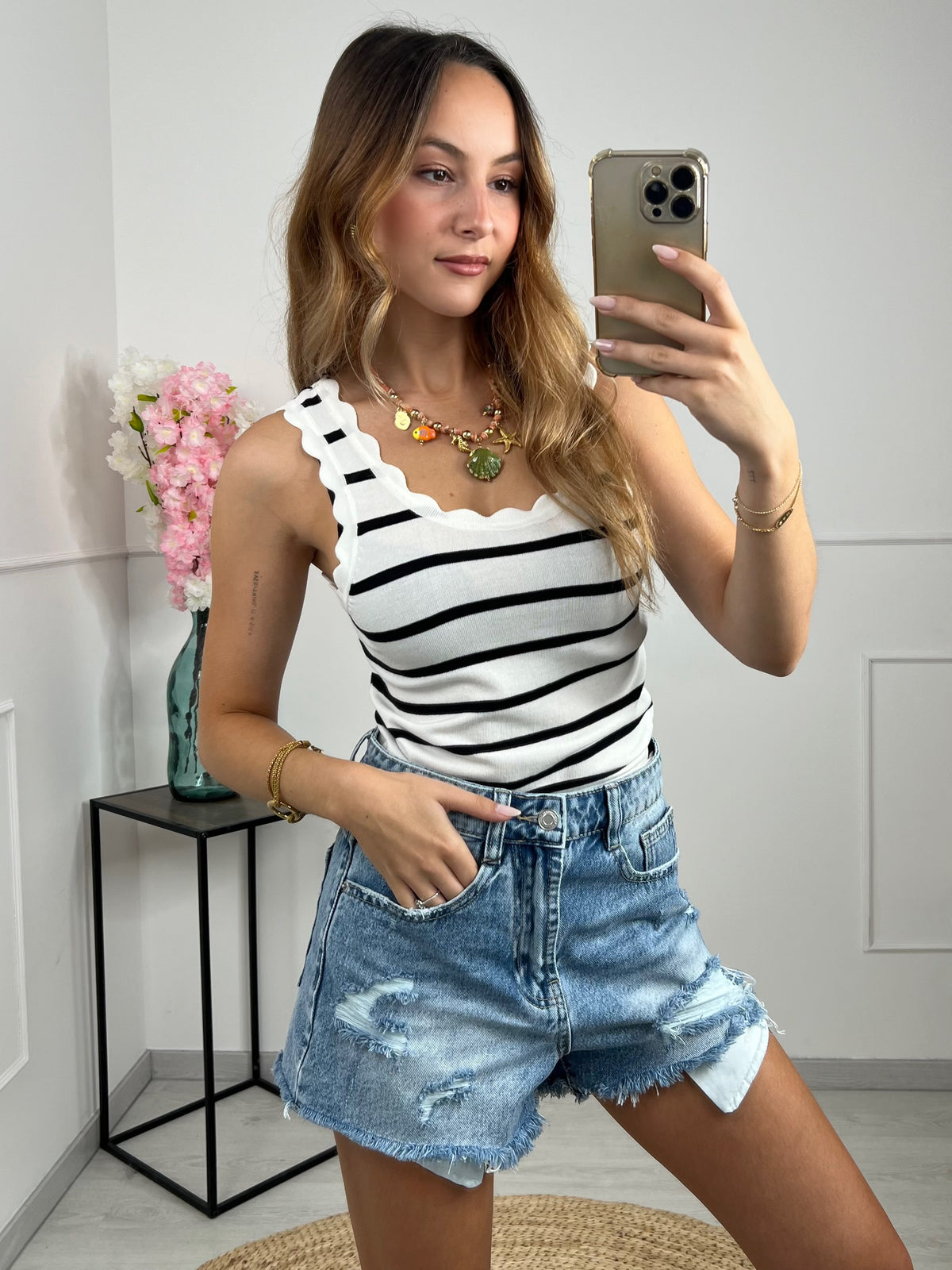 TOP NORA
