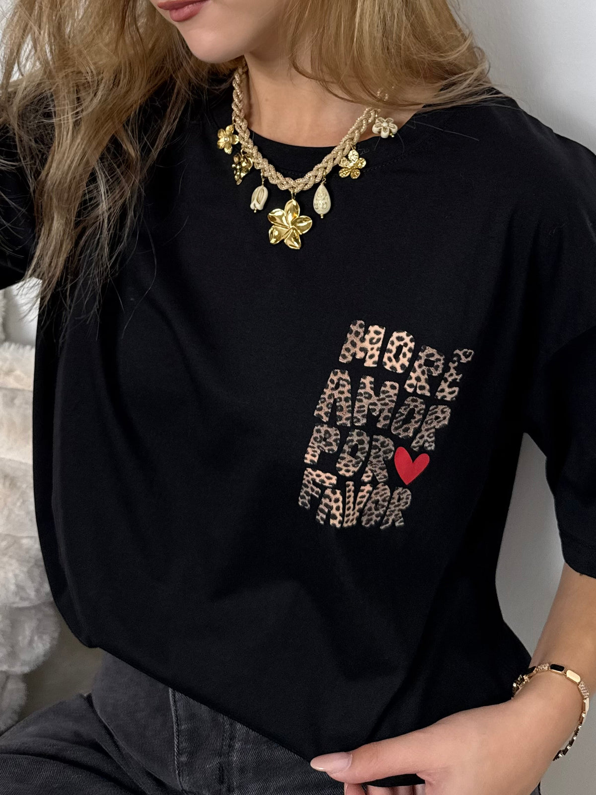 T_SHIRT MORE