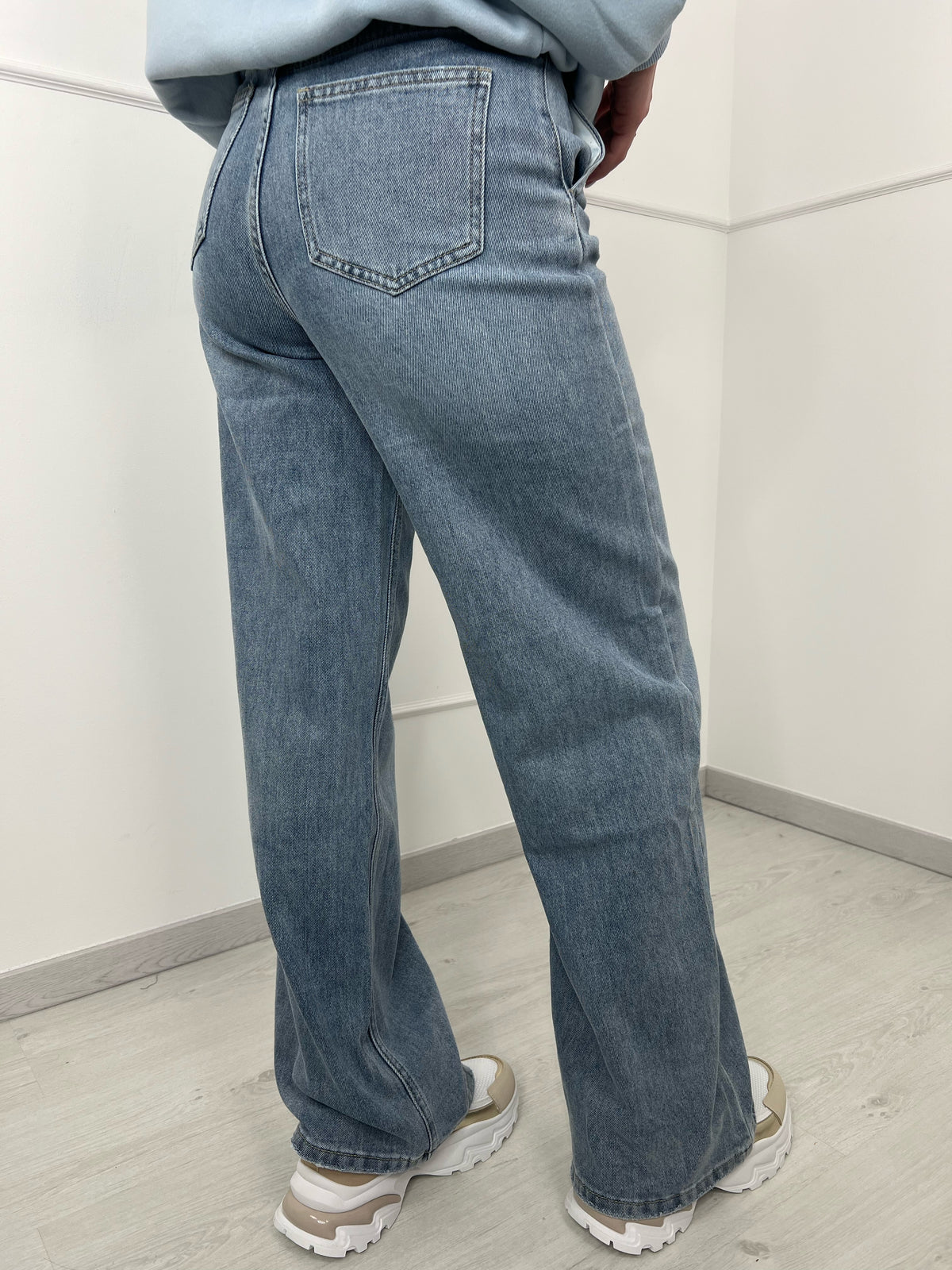 JEANS MONIA