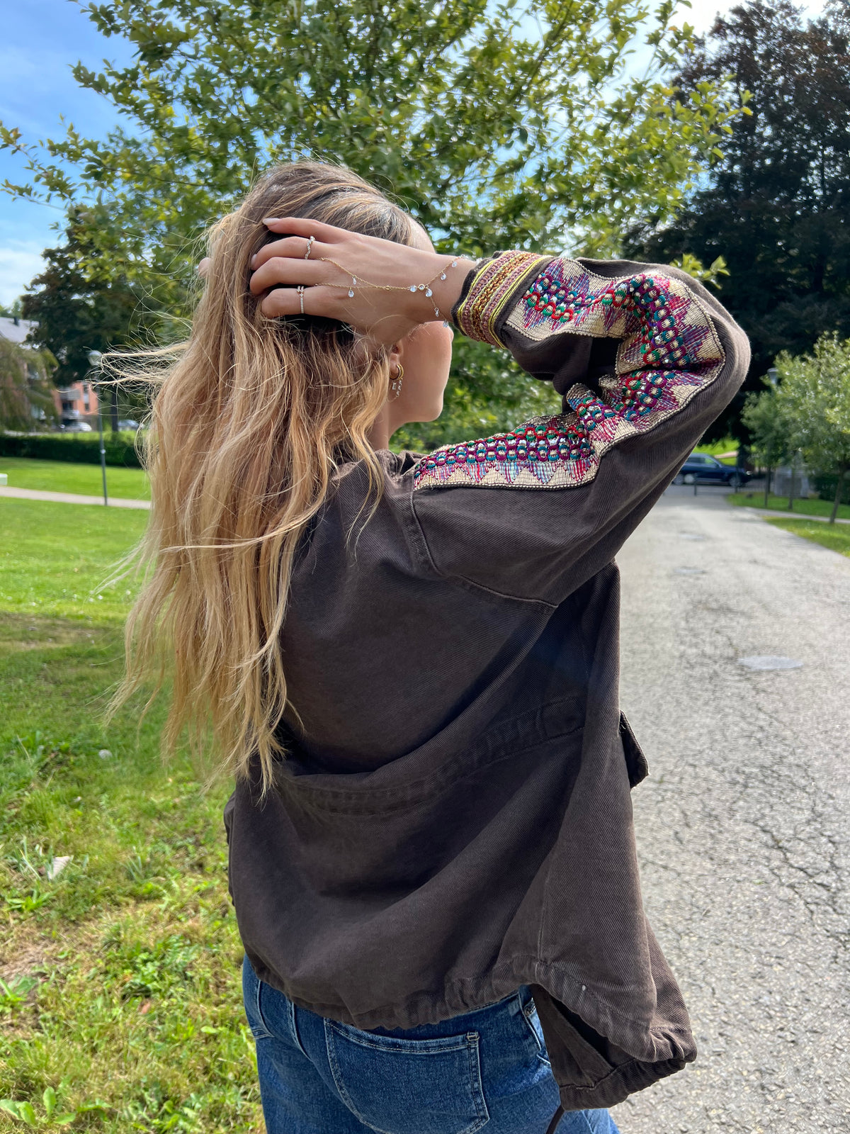 VESTE NOURI