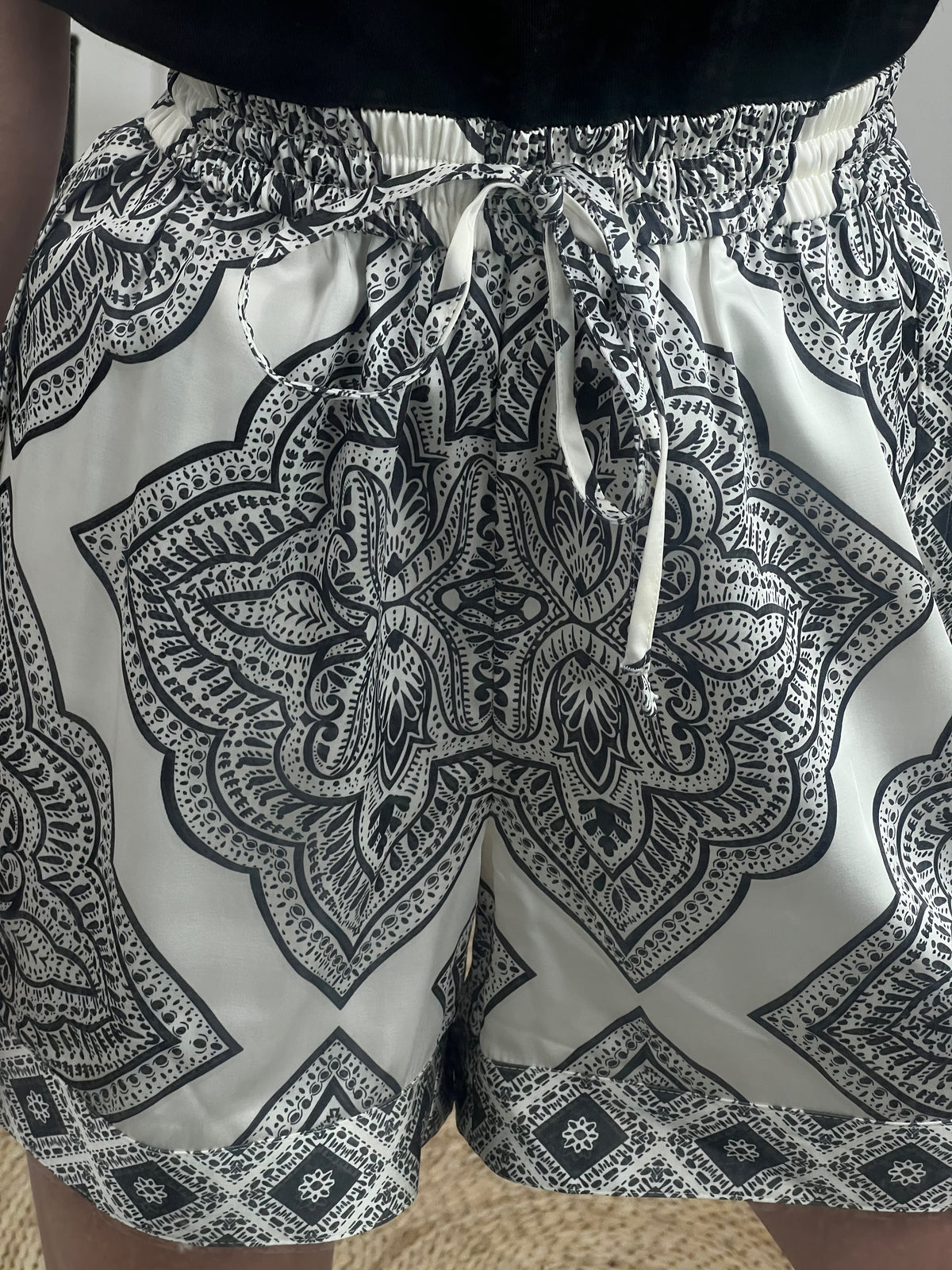 SHORT ONLY MANDALA