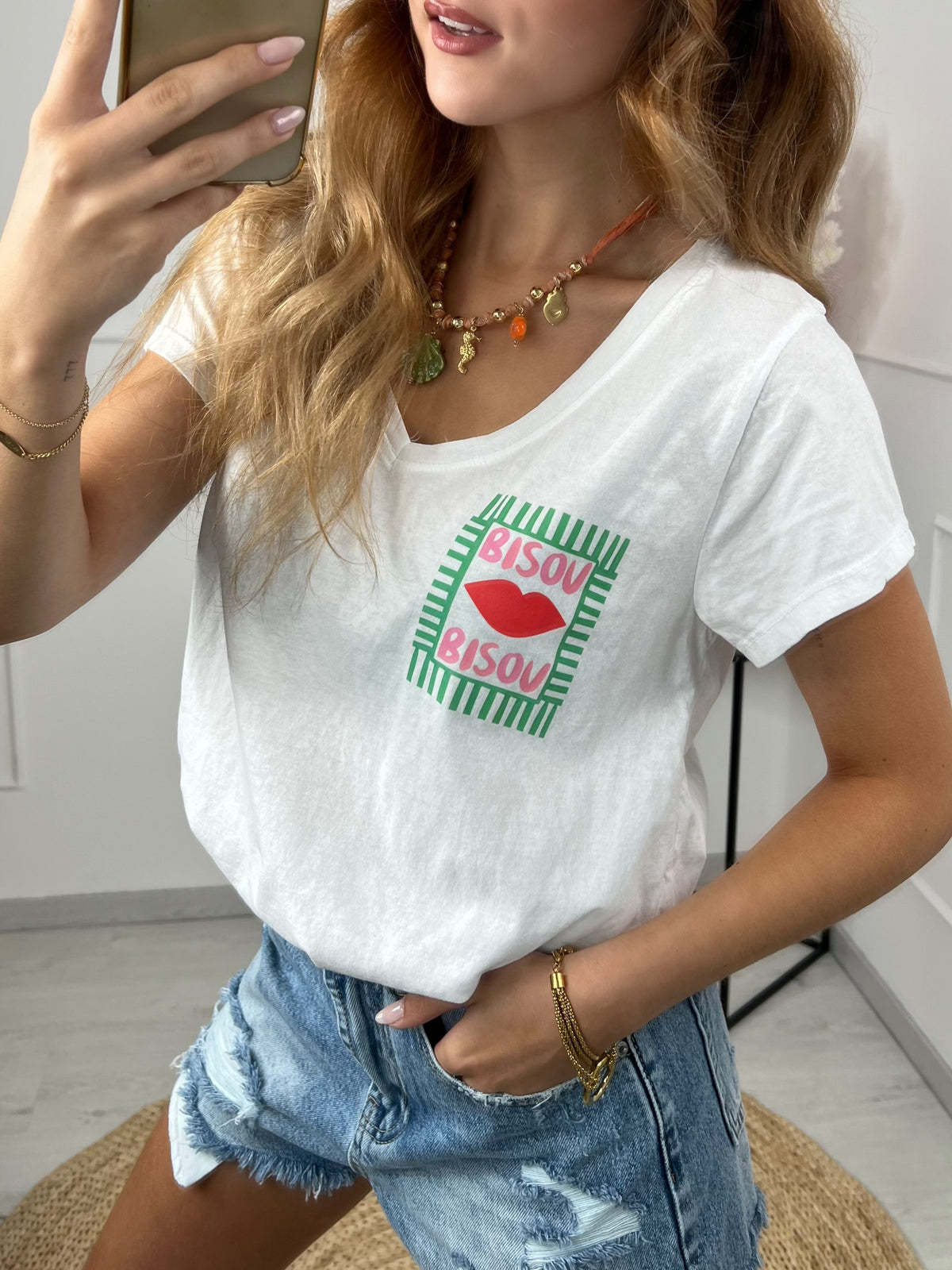 T-SHIRT BISOUS