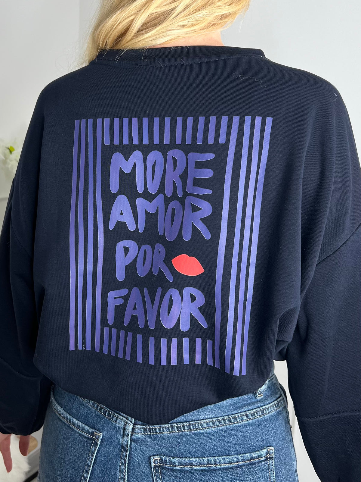 SWEAT MORE AMOR