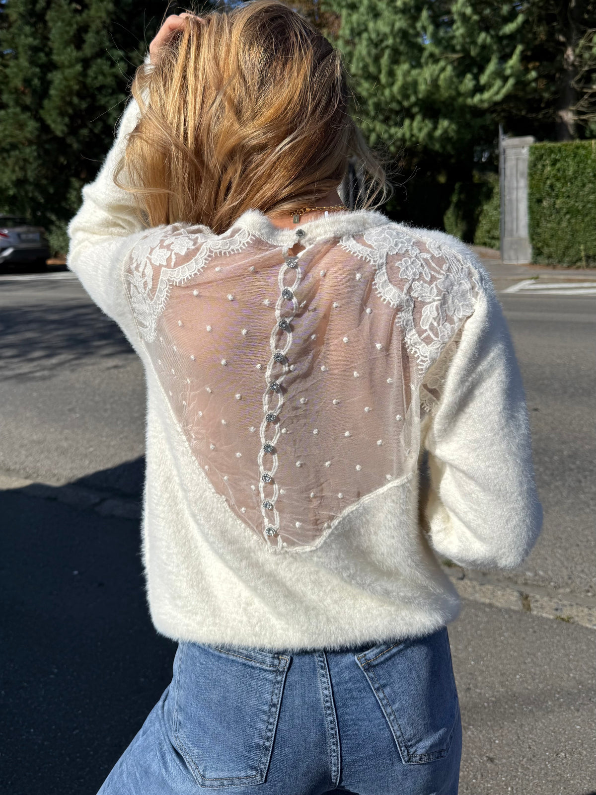 PULL VICTOIRE