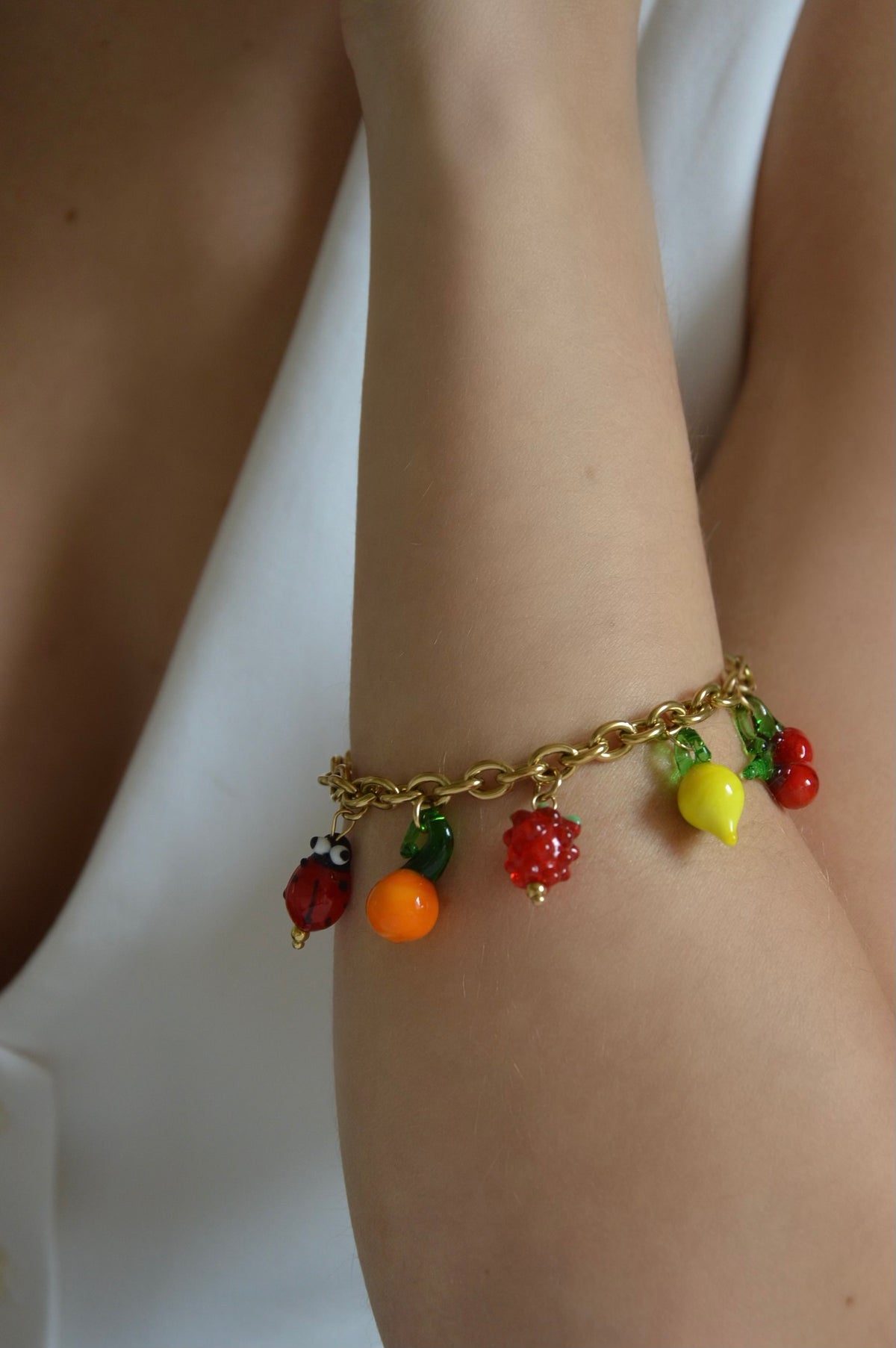 BRACELET